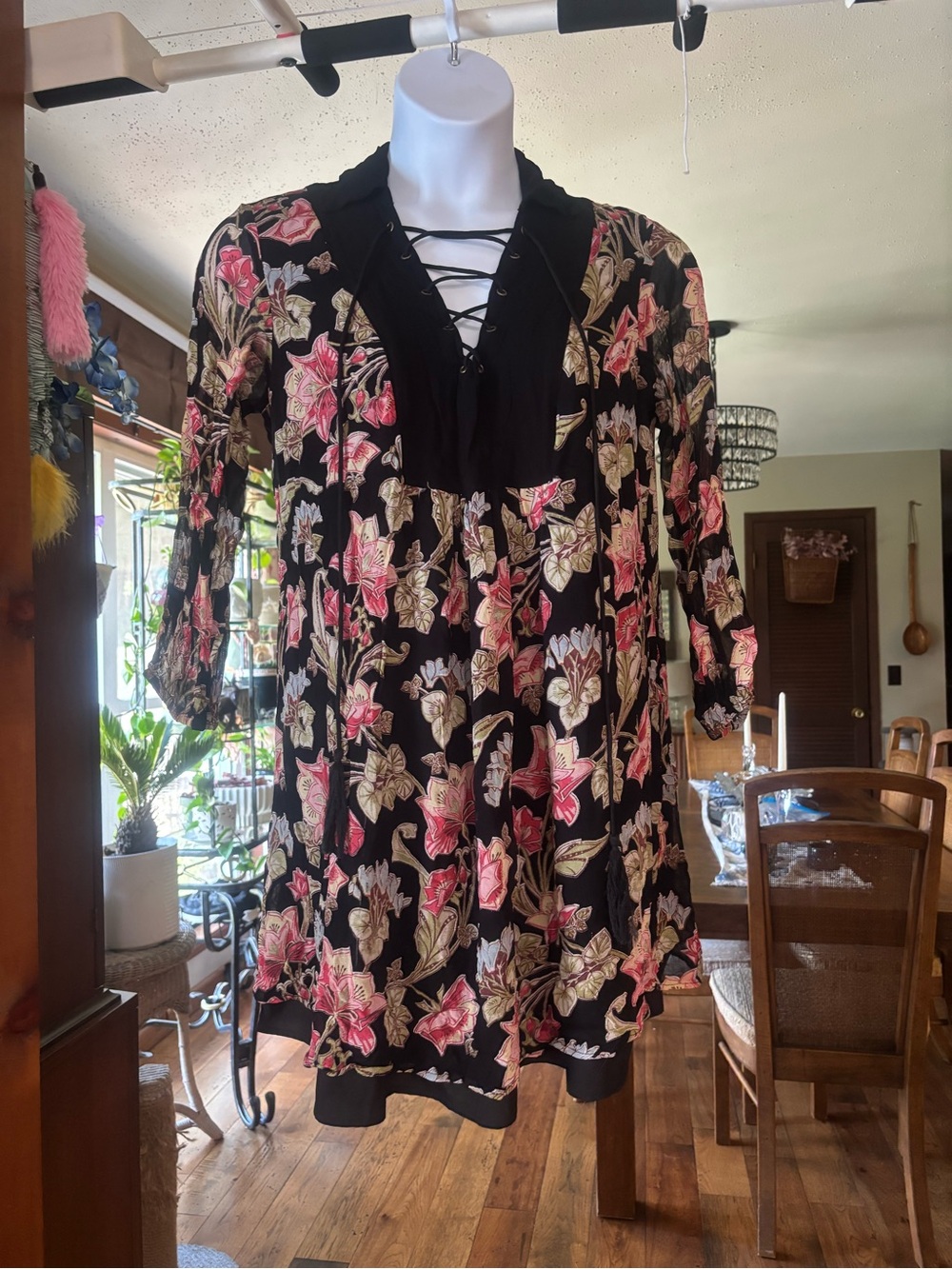 ASOS Women’s Black Floral Lace-Up Tunic Dress with Pink & Cream Flowers Size 14